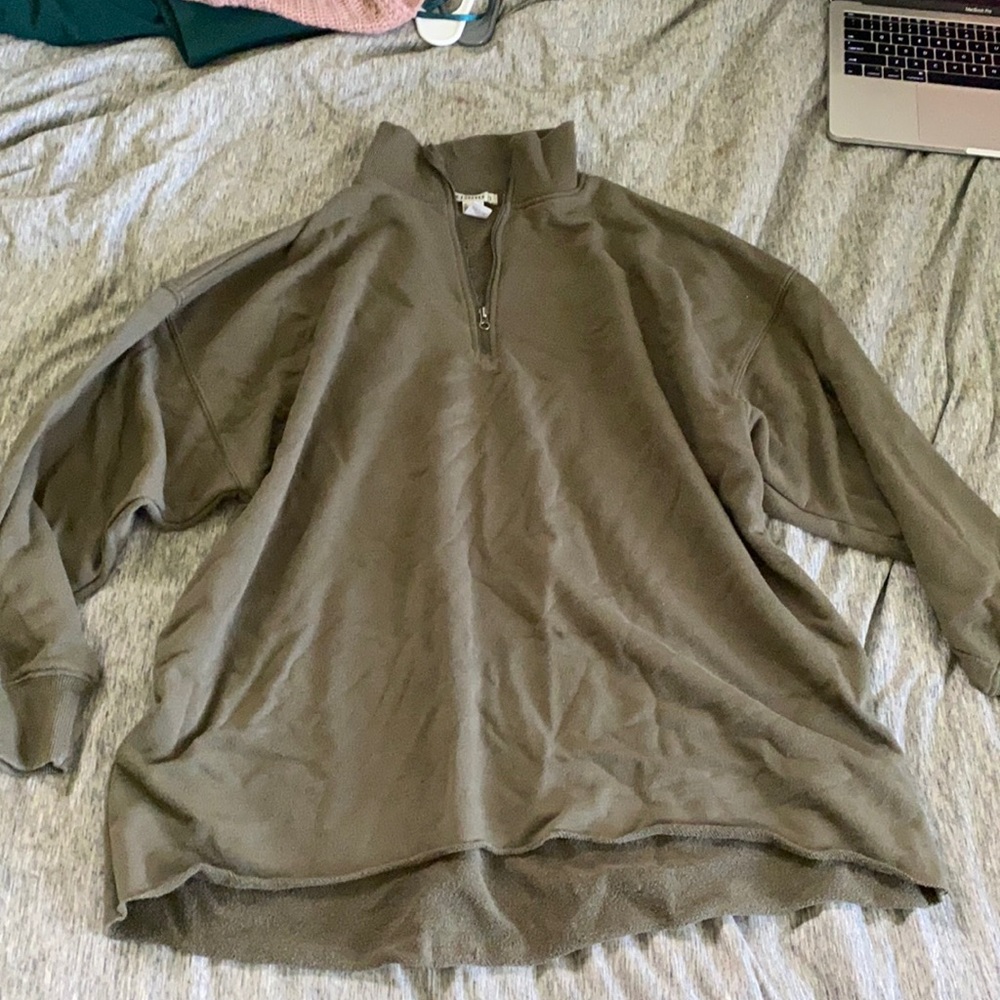 Over sized sweater